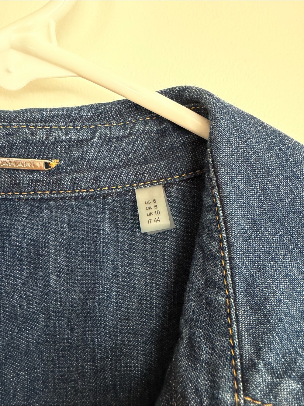Elie Tahari Blue Denim Button-Front Midi Dress - Picture 4 of 5
